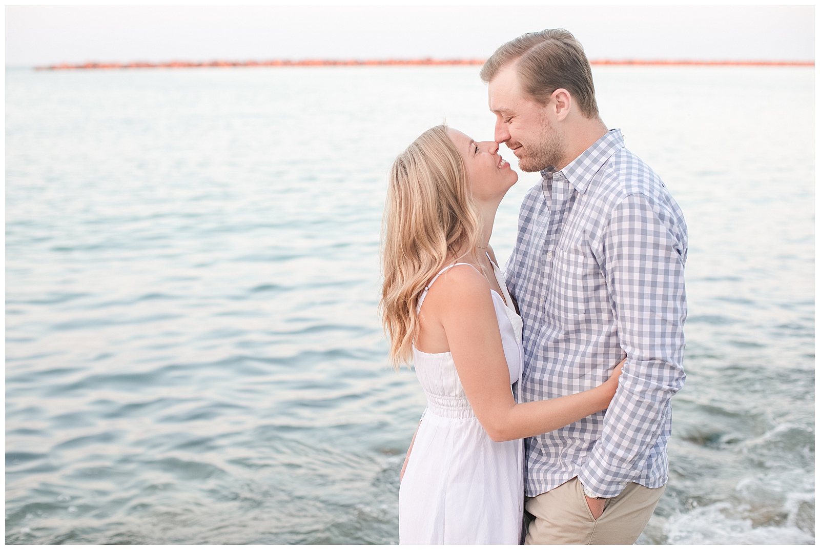 Milwaukee engagement session, Milwaukee engagement